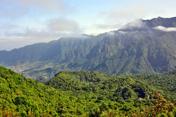 Naklejka na ściany i meble Mountain landscape of Madeira Island, view the pass Boca da Encumeada.