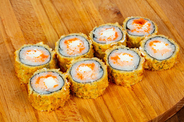 Hot roll with salmon
