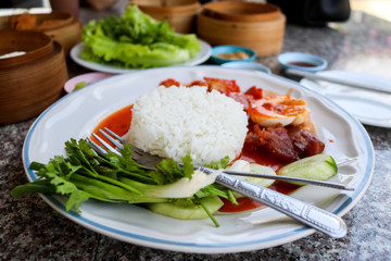 salad with chicken and vegetables