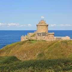 Fototapeta na wymiar Beautiful old castle Fort La Latte.