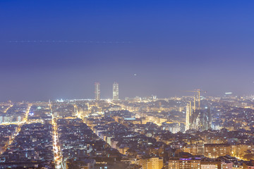 Fototapeta premium Barcelona w nocy