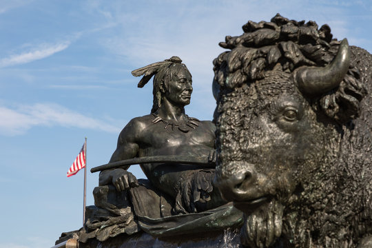 George Washington monument in Philadelphia. The statue designed in 1897 by Rudolf Siemering (1835-1905).
