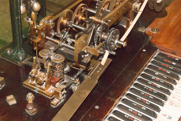 Piano telegraph