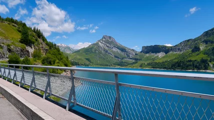 Crédence de cuisine en verre imprimé Barrage Barrage alpin de Roselend en Savoie