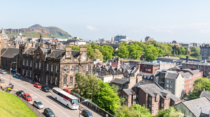 Fototapeta premium view of the city of edinburgh
