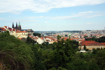 Obraz premium Cityscape of Prague in Czech, red roofs