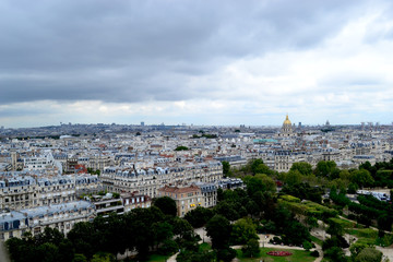 Fototapeta na wymiar Paris buildings view
