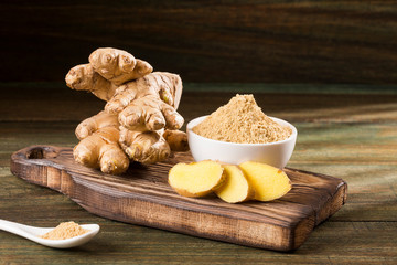 Fresh ginger root and ground ginger spice - Zingiber officinale