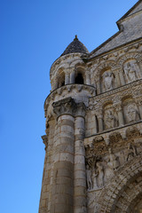Fototapeta na wymiar détail de l'église Notre-Dame la Grande de Poitiers