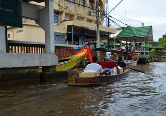Naklejka premium canaux de bangkok thailande