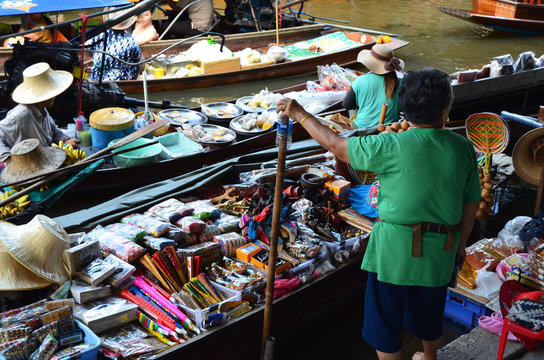 marché flottant de bangkok
