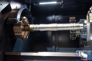 CNC lathe with set up part 