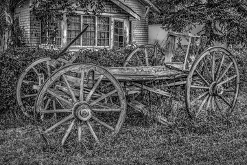 Fototapeta na wymiar Vintage Wooden Wagon
