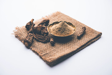 Hemidesmus indicus also known as Ananthamoola or Naruneendi or Nannari in dried steam and powder form. It's a useful Ayurvedic medicine from India