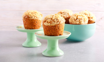 Pumpkin oat muffins with crumble topping