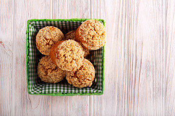 Pumpkin oat muffins with crumble topping