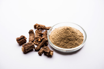 Hemidesmus indicus also known as Ananthamoola or Naruneendi or Nannari in dried steam and powder form. It's a useful Ayurvedic medicine from India