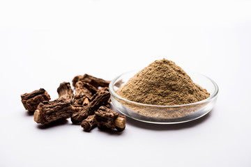 Hemidesmus indicus also known as Ananthamoola or Naruneendi or Nannari in dried steam and powder form. It's a useful Ayurvedic medicine from India