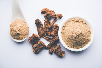 Hemidesmus indicus also known as Ananthamoola or Naruneendi or Nannari in dried steam and powder form. It's a useful Ayurvedic medicine from India