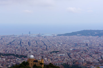 Obraz premium View of the cityscape of Barcelona from the observation deck, Spain
