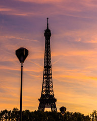 Fototapeta na wymiar eiffel tower at sunset