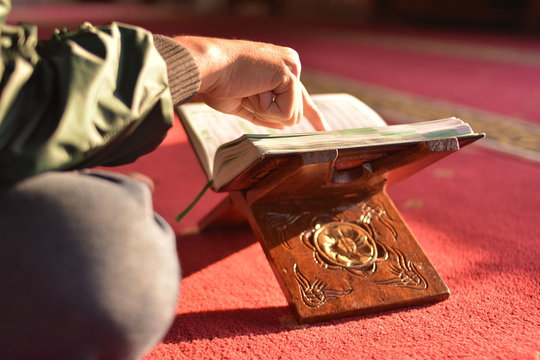Reading Al Qur'an