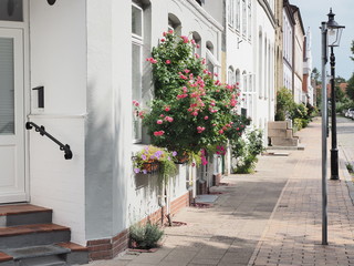 Fototapeta na wymiar Stadt Friedrichstadt - liegt zwischen den Flüssen Eider und Treene im Kreis Nordfriesland in Schleswig-Holstein 