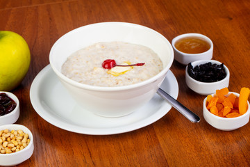 Delicious oatmeal porridge