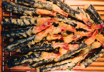 Tempura, Deep-fried shrimp and sea weed