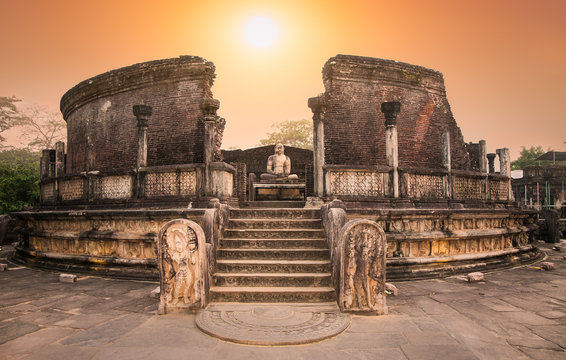 Polonnaruwa Vatadage in the night is ancient structure dating back to the Polonnaruwa , Sri Lanka.