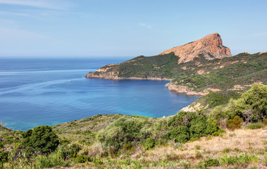 Fototapeta na wymiar Paysages de Corse-Route de Piana vers Arone