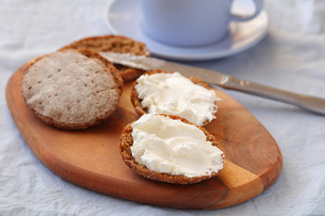 Sandwiches with cream cheese