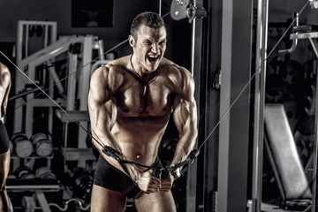 guy bodybuilder with barbell