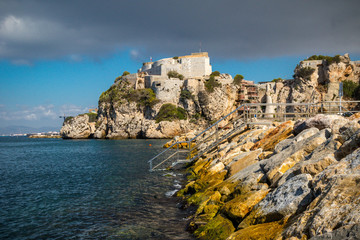 Fototapeta na wymiar The shoreline along the West Side of Gibraltar
