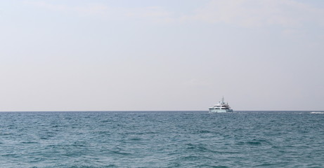 Yacht in mare - vacanze e relax 