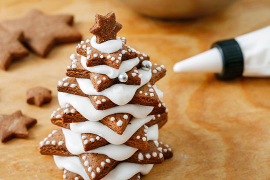 How to make gingerbread christmas tree. Step by step, tutorial.