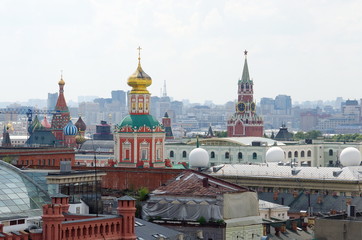 Obraz premium View of the center of Moscow from the observation deck of the Central children's store on Lubyanka, Russia