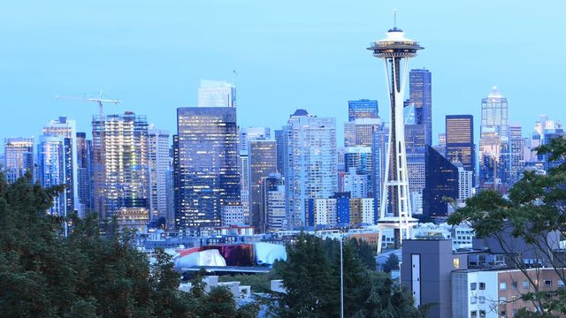 Day to night timelapse in Seattle, Washington city center 4K
