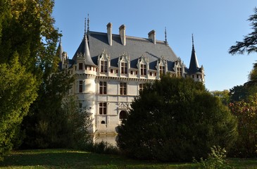 Fototapeta na wymiar Château d'Azay le Rideau