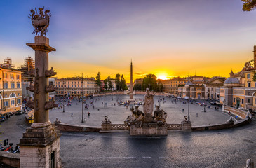 Fototapeta premium Sunset view of Piazza del Popolo (People's Square) in Rome, Italy
