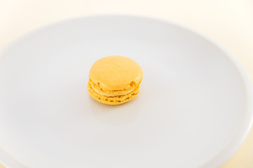 traditional french macaron