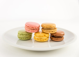 traditional french macaron