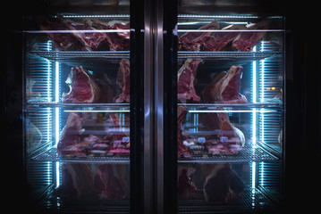 frigorifero carne frollata