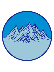 kreis rund logo berge hügel alpen wandern urlaug ferien radtour hoch oben klettern aufsteigen besteigen erklimmen berg clipart design kalt schnee snowboard ski fahren