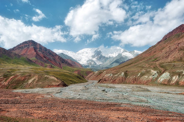 Kyzyl Art Pass between Kyrgyzstan and Tajikistan, taken in August 2018