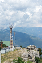 Obraz premium Antenna in the mountains