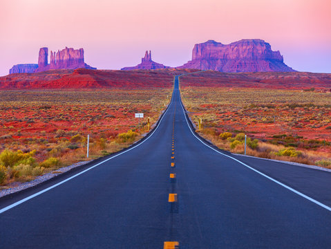  Scenic view of Monument Valley in Utah at twilight,  United States.