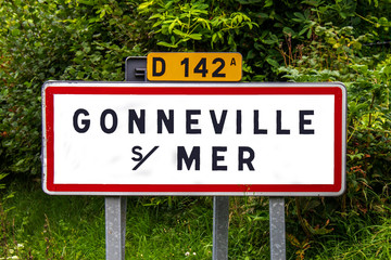 Panneau indicateur entrée de ville