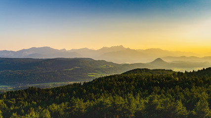 Fototapeta na wymiar Mountains in Karnten Austria tourist spothorizontal