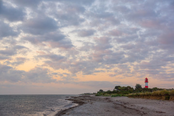 Sonnenaufgang am Meer